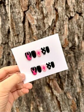 Pink Riot Press-On nails